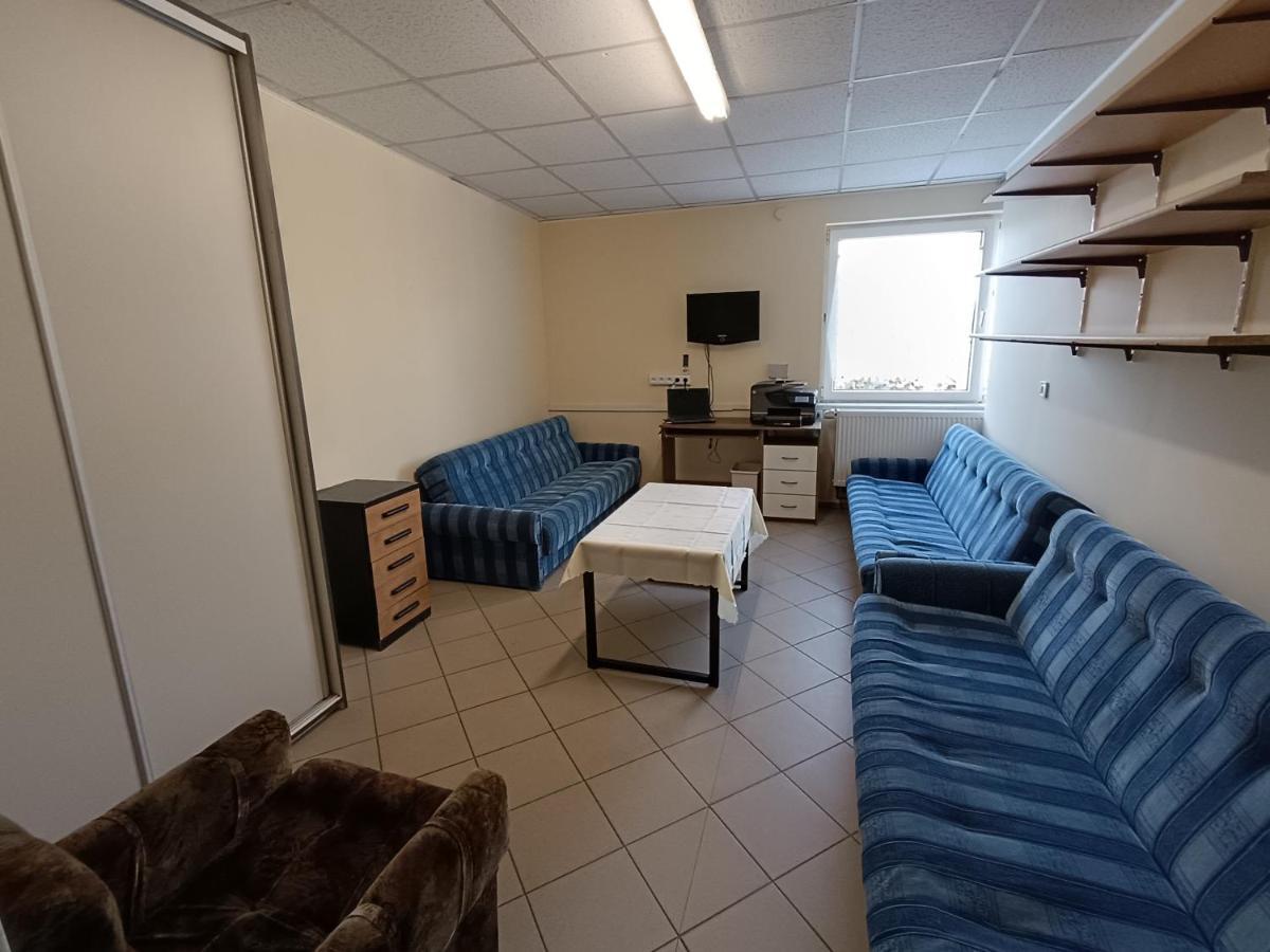 Hostel Welinek Gratis Parking ステンシェフ エクステリア 写真