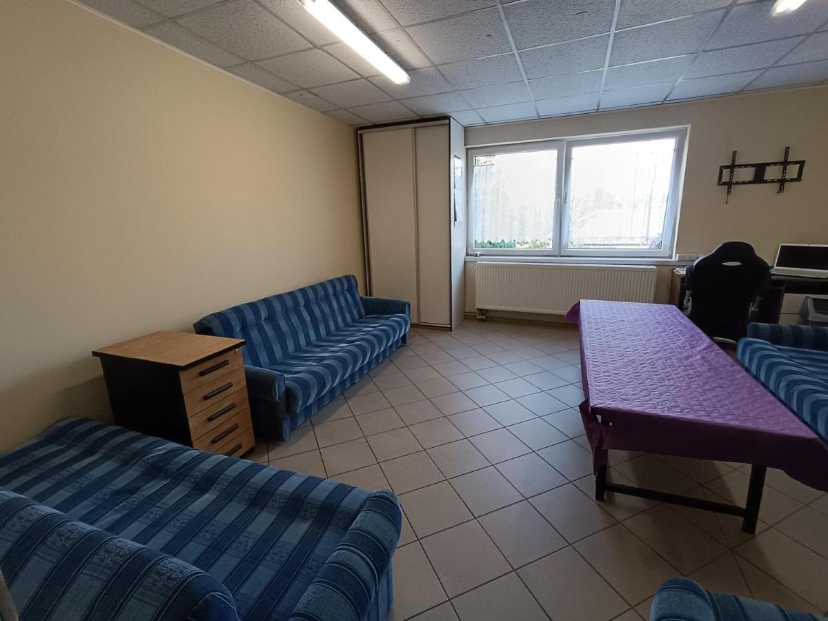 Hostel Welinek Gratis Parking ステンシェフ エクステリア 写真